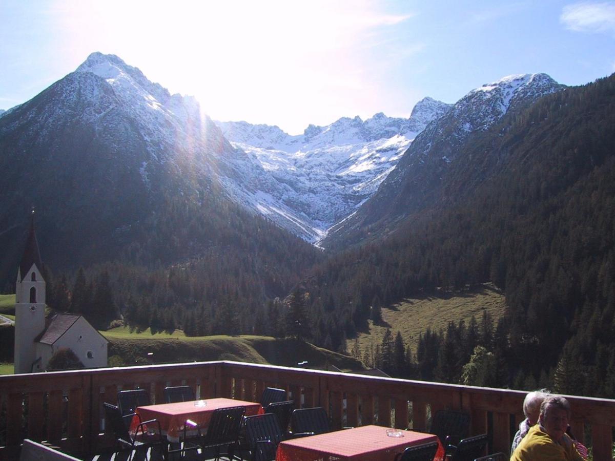 Gasthaus Alpenrose Gramais Dış mekan fotoğraf